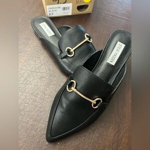 NWT Steve Madden Black/Gold Mules, size 9.5 NEVER WORN